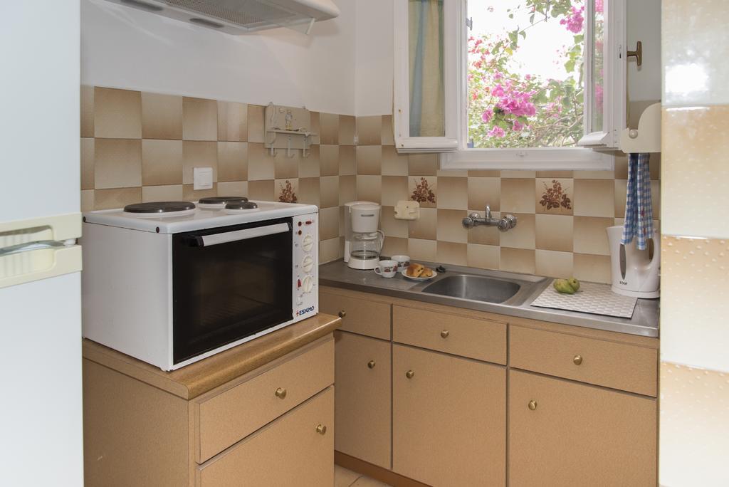 Elena Apartments ポロニア 部屋 写真
